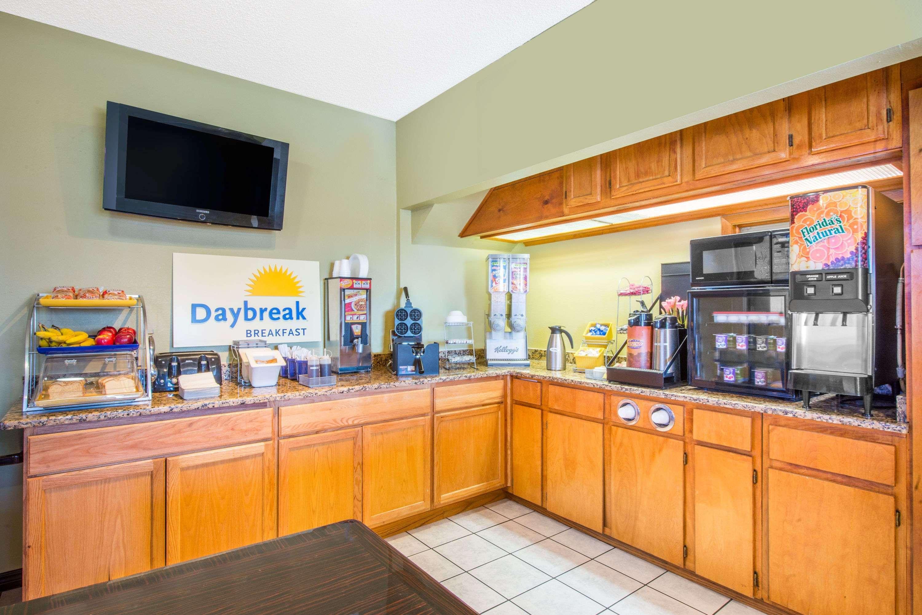 Days Inn By Wyndham Alamogordo White Sands Eksteriør billede